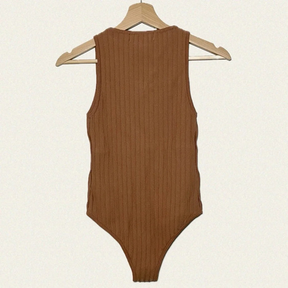 En Saison Alina Bodysuit - Picture 6 of 6